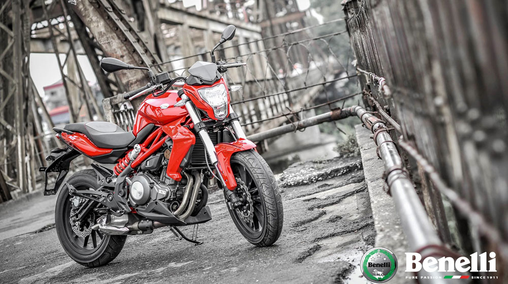 “Hàng hot” Benelli BN302 ra bản nâng cấp tại Việt Nam Tinmoi-BN302-4.jpg