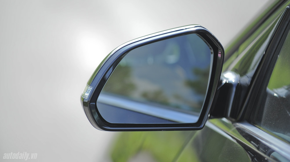 “Làm mới” mình Hyundai Sonata 2015 “doạ” các đối thủ? Hyundai Sonata 2014 (25).jpg