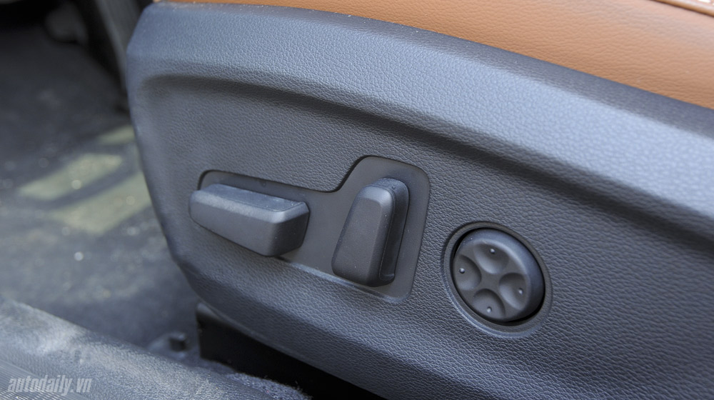 “Làm mới” mình Hyundai Sonata 2015 “doạ” các đối thủ? Hyundai Sonata 2014 (49).jpg