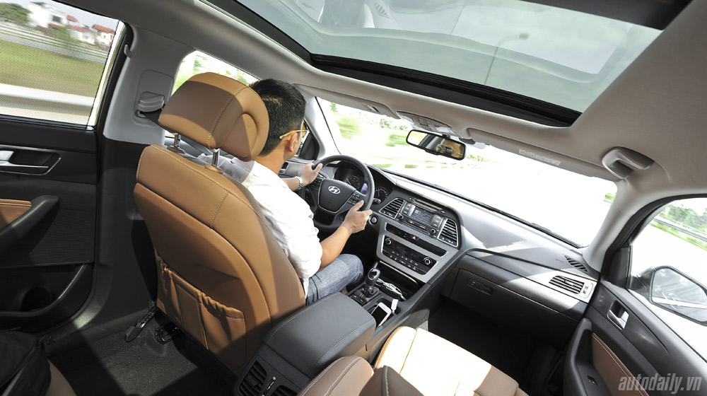 “Làm mới” mình Hyundai Sonata 2015 “doạ” các đối thủ? Hyundai Sonata 2014 (52).jpg