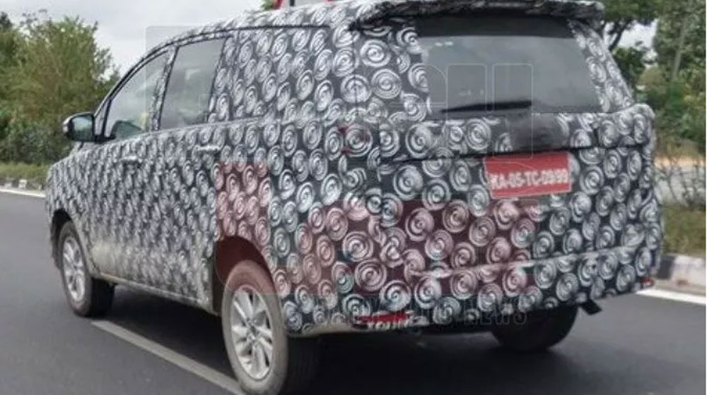 “Bom tấn” Toyota Innova 2016 dần lộ diện toyota-innova-2016 (1).jpg