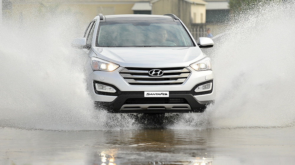 Chính thức ra mắt, Hyundai SantaFe 2015 có giá bán từ 1,13 tỷ đồng Hyundai-SantaFe-2015-(22).jpg