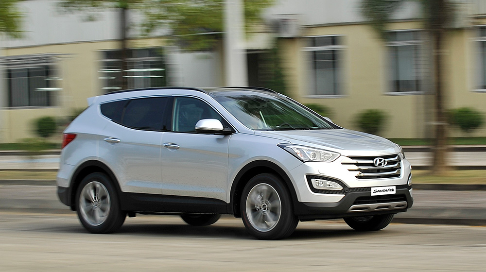 Chính thức ra mắt, Hyundai SantaFe 2015 có giá bán từ 1,13 tỷ đồng Hyundai-SantaFe-2015-(31).jpg
