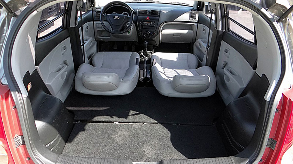 Ôtô mới “kính coong”, giá 220 triệu đồng tại Việt Nam xevan (3).jpg