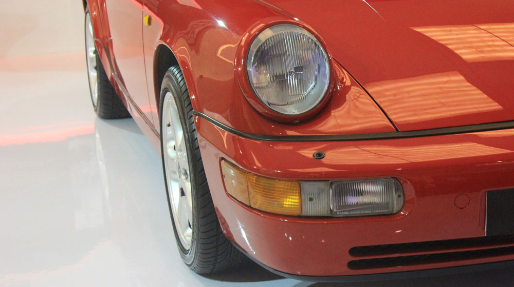 Xế cổ Porsche 25 năm lăn bánh trên đất Việt porsche 911 carrera 4 (2).jpg