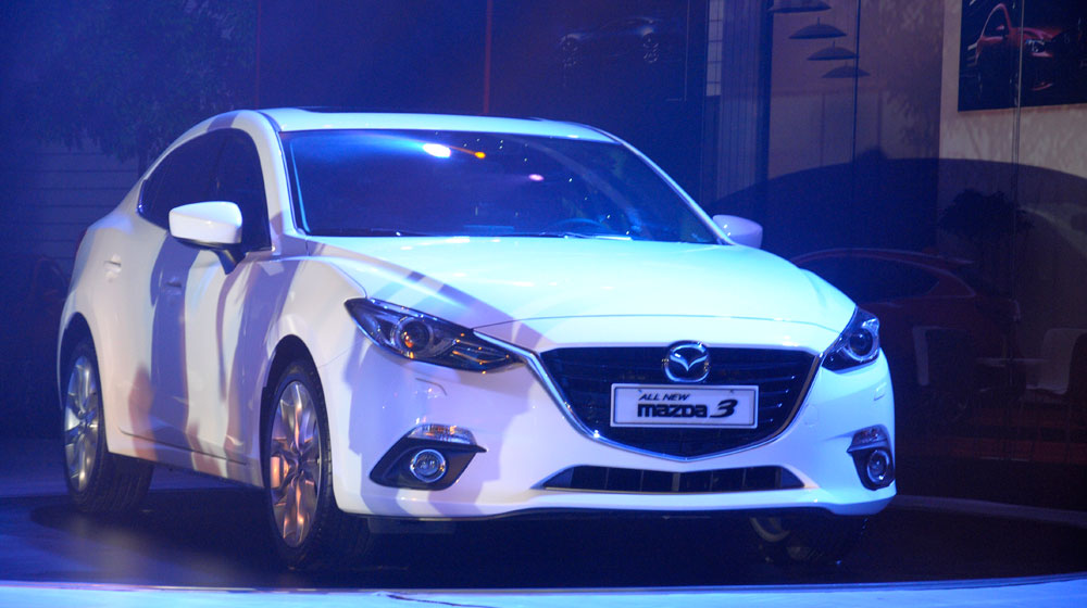 Chọn Civic 2015, Corolla Altis 2014 hay Mazda3 2015? mazda 3 2015 (30)-1.jpg