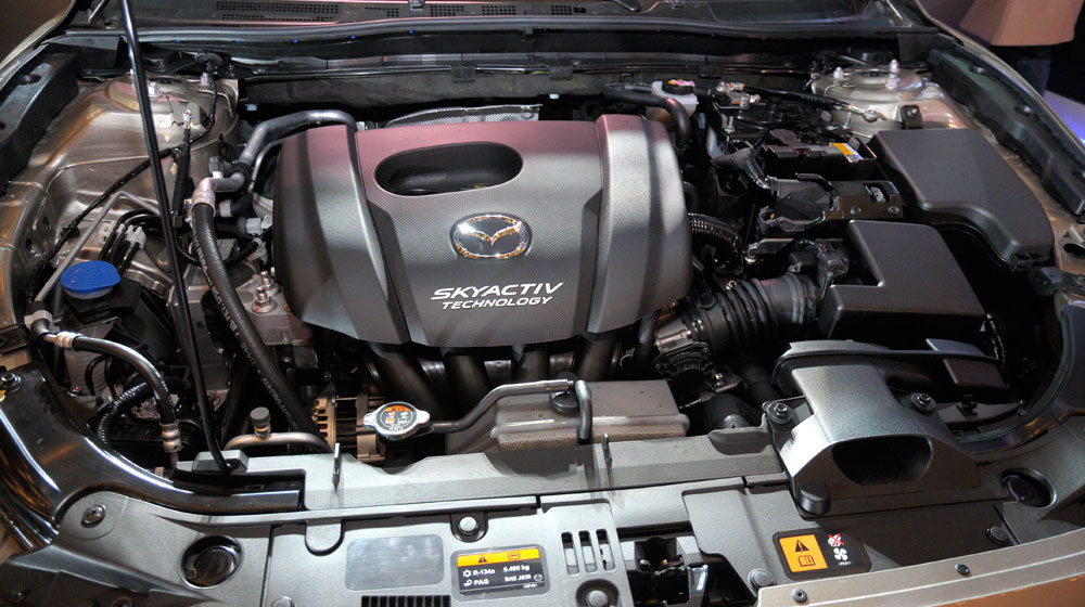 Chọn Civic 2015, Corolla Altis 2014 hay Mazda3 2015? mazda 3 2015 (7).jpg