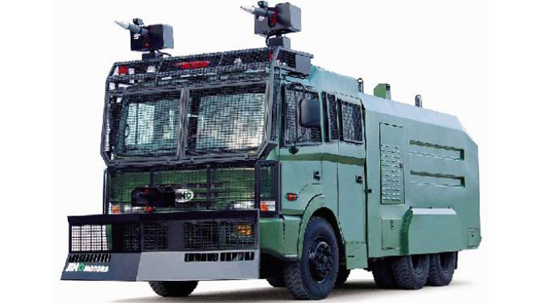 Cảnh sát mang xe “khủng” tới sân Mỹ Đình xeCSCD-(2).jpg