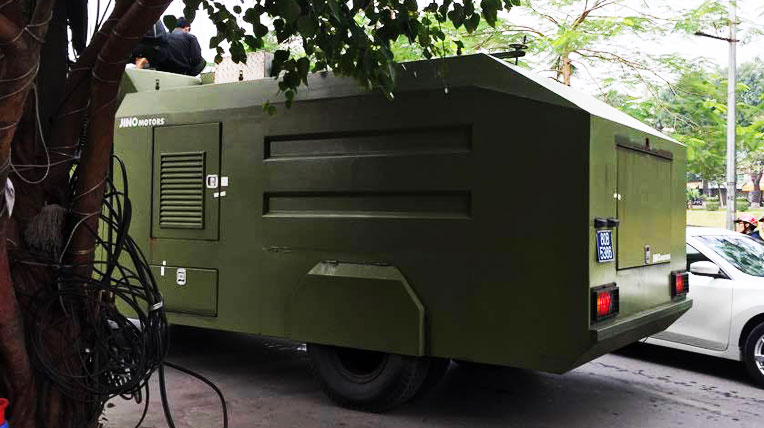 Cảnh sát mang xe “khủng” tới sân Mỹ Đình xeCSCD-(3).jpg