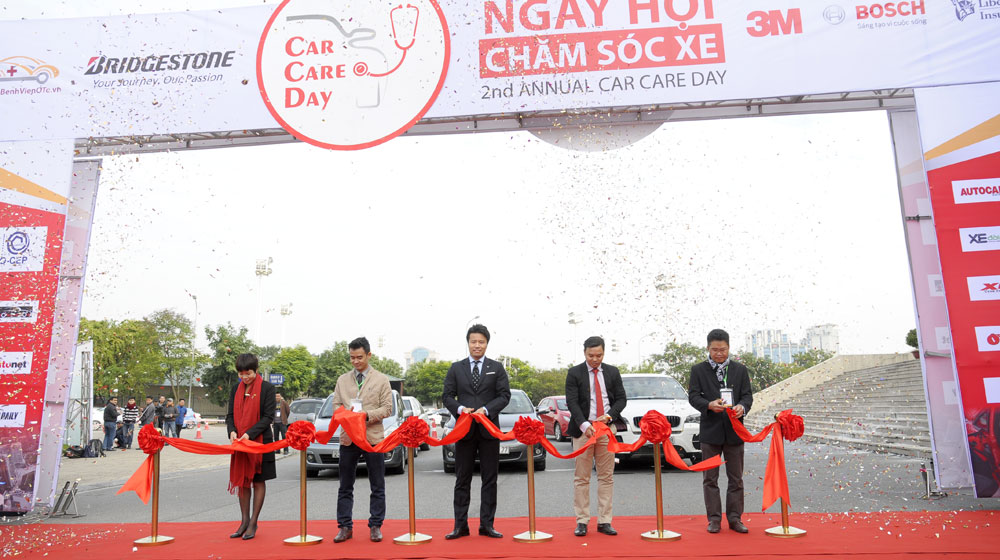 Chăm sóc xe toàn diện tại Hà Nội car-care-day (4).jpg