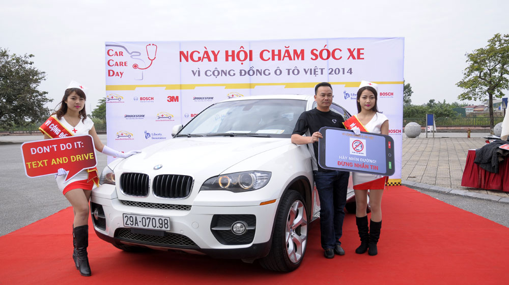 Chăm sóc xe toàn diện tại Hà Nội car-care-day (7).jpg