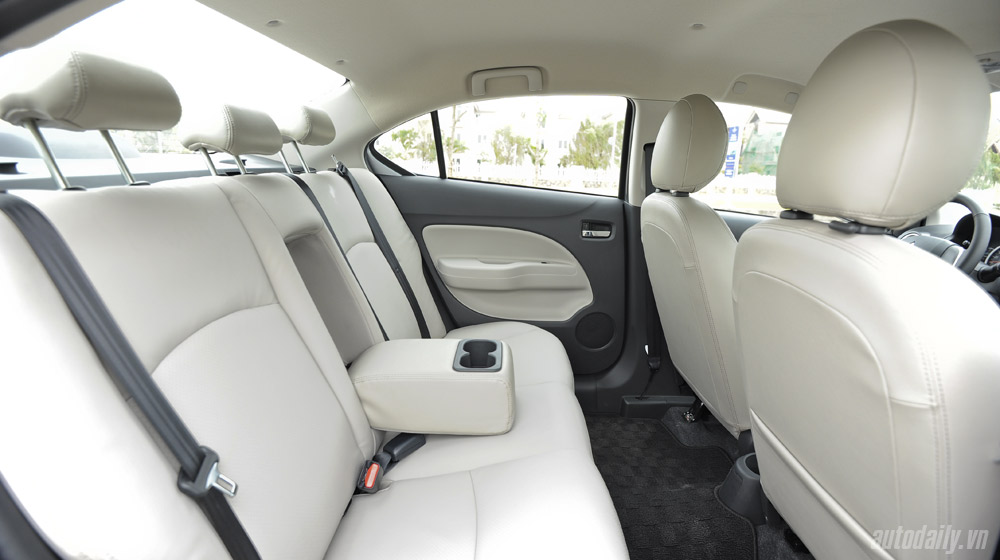 Attrage – Mẫu sedan lôi cuốn trọn vẹn của Mitsubishi Mitsubishi-Attrage-21.jpg