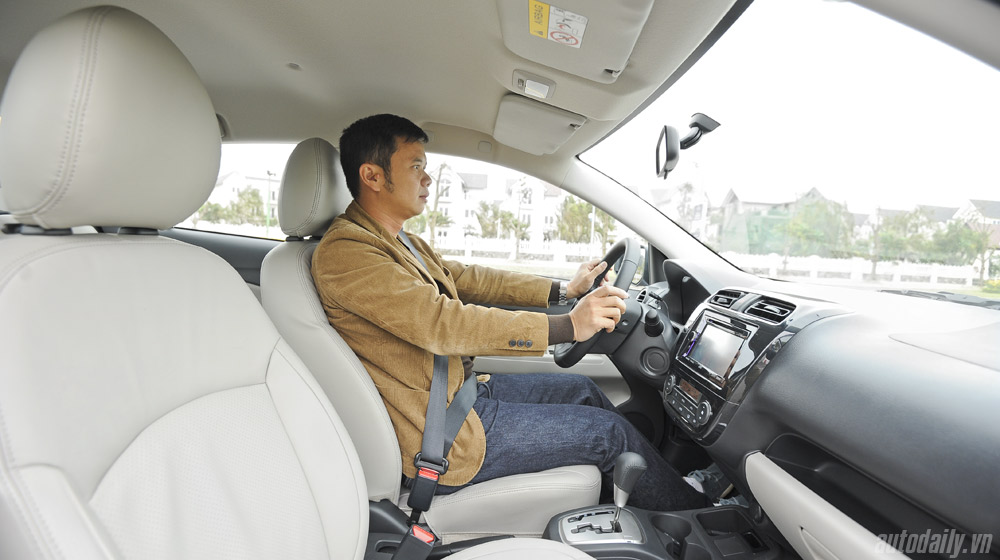 Attrage – Mẫu sedan lôi cuốn trọn vẹn của Mitsubishi Mitsubishi-Attrage-26.jpg