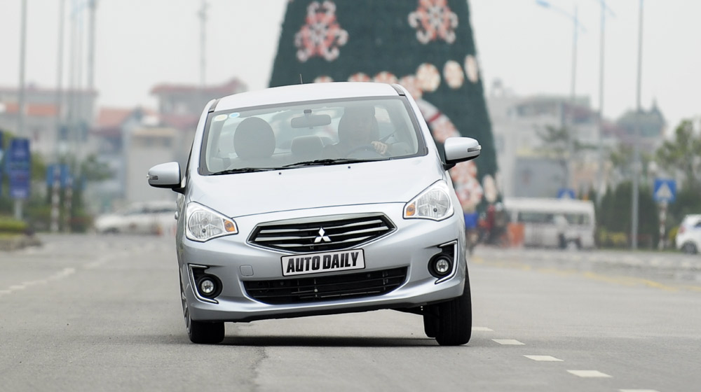 Attrage – Mẫu sedan lôi cuốn trọn vẹn của Mitsubishi Mitsubishi-Attrage-5.jpg