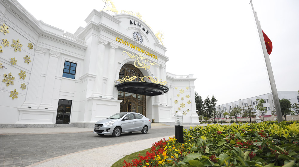 Attrage – Mẫu sedan lôi cuốn trọn vẹn của Mitsubishi Mitsubishi-Attrage-8.jpg