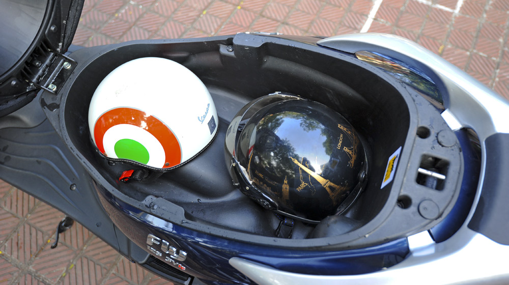 Fly 2015 – Con bài chiến lược của Piaggio tại Việt Nam Piaggio Fly 2014 (30).jpg