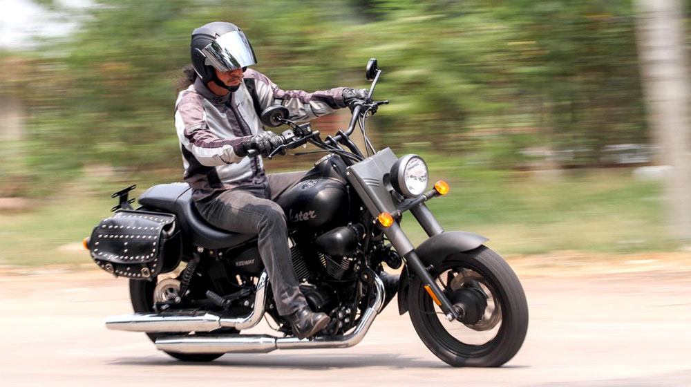 Môtô “độc” giá 85 triệu đồng tại Việt Nam Blackster-250EFI-03.jpg