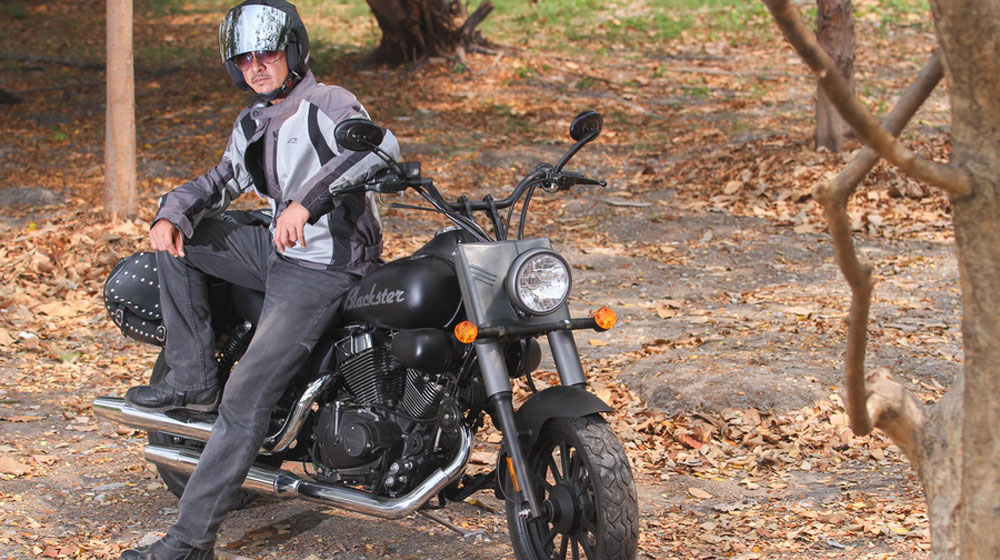 Môtô “độc” giá 85 triệu đồng tại Việt Nam Blackster-250EFI-04.jpg