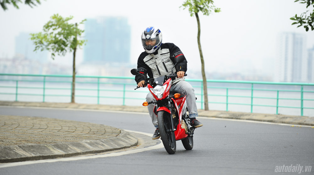 4 mẫu xe côn tay “gây sốt” tại Việt Nam năm 2014 99 (2).jpg