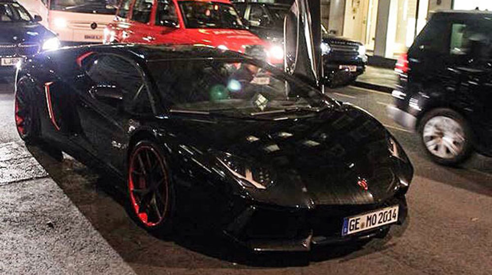 Năm 2014, các siêu sao bóng đá tậu xe gì? autopro-lamborghini-aventador-mesut-ozil-4-1418277546311.jpg