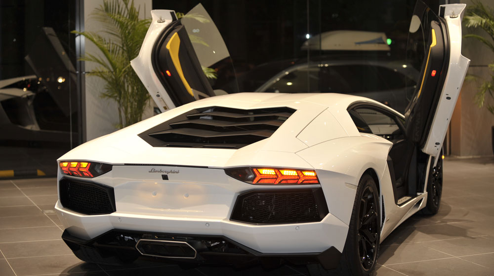 Ngắm Lamborghini Aventador chính hãng đầu tiên tại Việt Nam aventador (9).jpg
