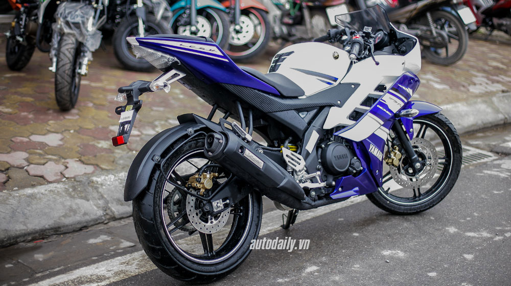 Honda CBR150R 2015 vs. Yamaha R15 2014: Kỳ phùng địch thủ yamaha r15 (16).jpg