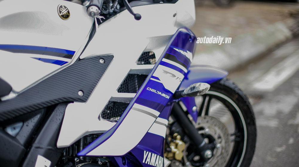 Honda CBR150R 2015 vs. Yamaha R15 2014: Kỳ phùng địch thủ yamaha r15 (17).jpg