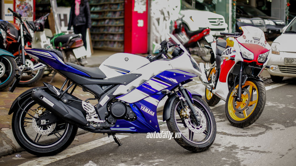 Honda CBR150R 2015 vs. Yamaha R15 2014: Kỳ phùng địch thủ yamaha r15 (3).jpg