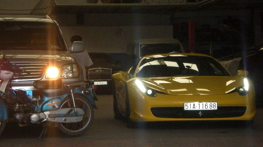 Thêm siêu xe Ferrari 458 Italita “Nam tiến” tránh rét ferrari 458 italia (4).jpg