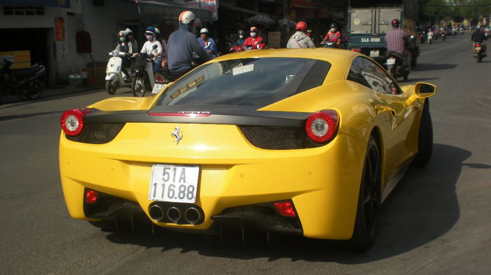 Thêm siêu xe Ferrari 458 Italita “Nam tiến” tránh rét ferrari 458 italia (5).jpg