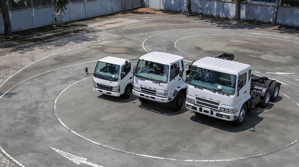 Năm 2014, “làng” ôtô xe máy Việt lắm chuyện vui 10sukien-autodaily-2014 (9).jpg