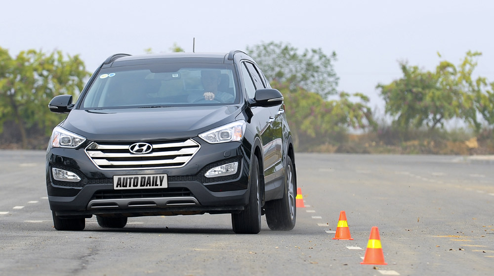 Hyundai Santa Fe 2015 phiên bản đặc biệt có gì hấp dẫn? Hyundai Santafe 2014 (20).jpg