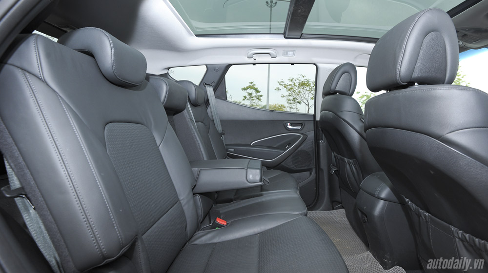 Hyundai Santa Fe 2015 phiên bản đặc biệt có gì hấp dẫn? Hyundai Santafe 2014 (53).jpg