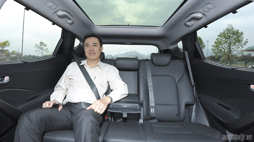 Hyundai Santa Fe 2015 phiên bản đặc biệt có gì hấp dẫn? Hyundai Santafe 2014 (55).jpg