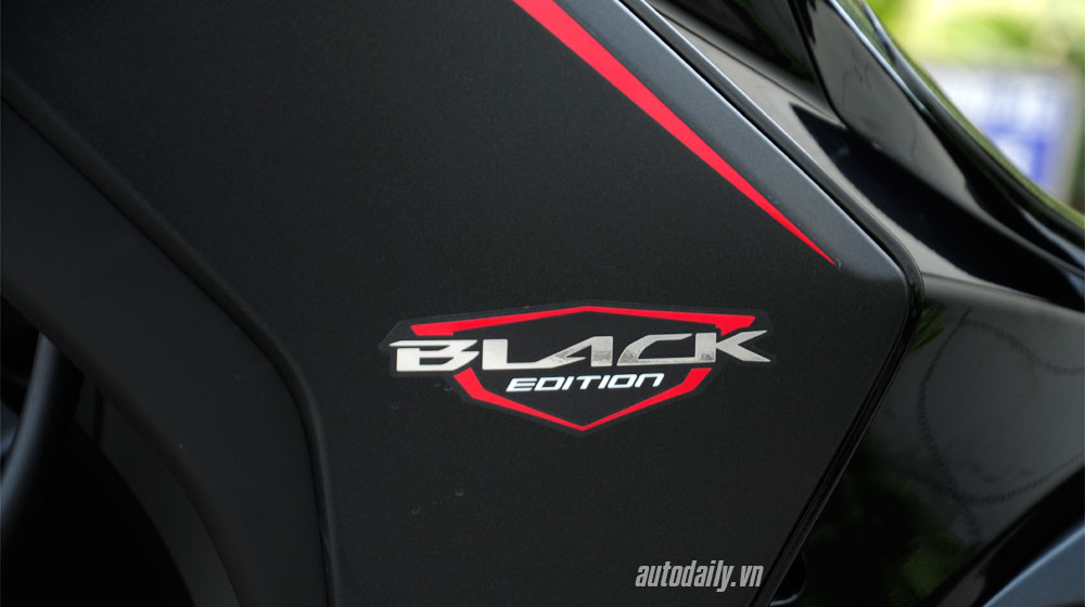 Ra phiên bản mới, Honda Air Blade tiếp tục “đè” Yamaha Nouvo honda air blade BE (10).jpg