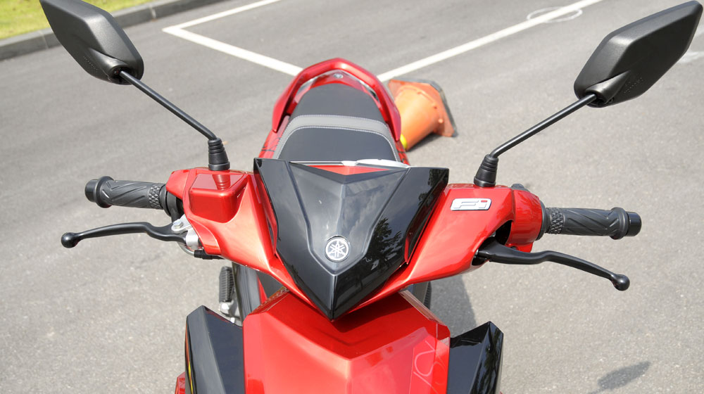 Ra phiên bản mới, Honda Air Blade tiếp tục “đè” Yamaha Nouvo yamaha-nouvo-fi-2015 (2).jpg