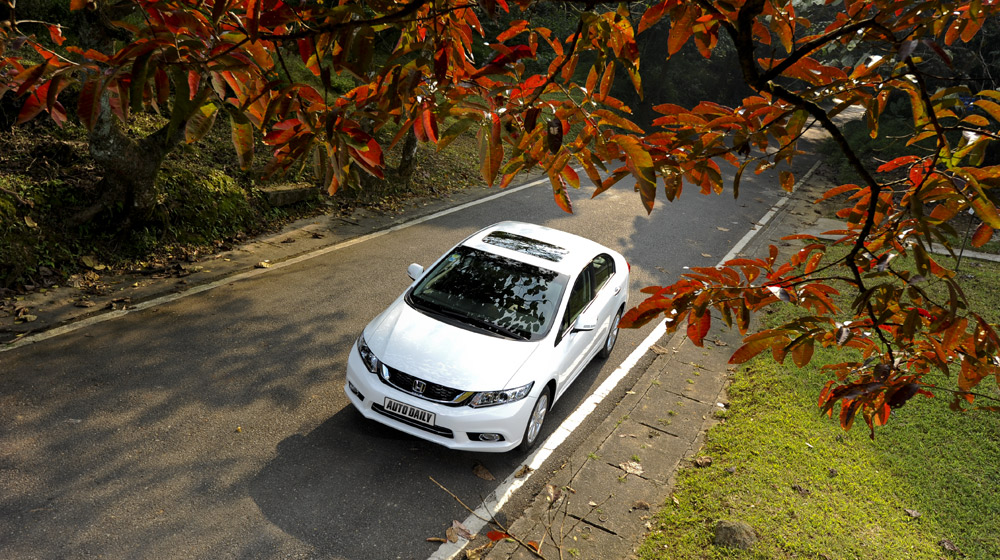 Honda Civic 2015 – Càng ngày càng “ngon” Honda Civic 2015 (1).jpg
