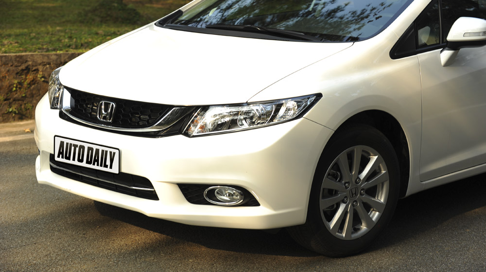 Honda Civic 2015 – Càng ngày càng “ngon” Honda Civic 2015 (29).jpg