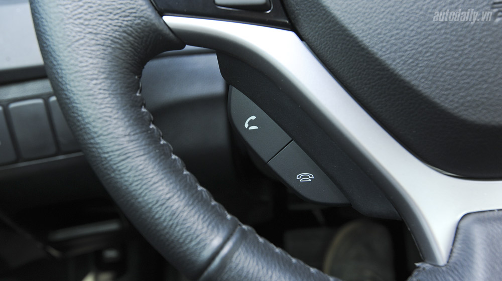 Honda Civic 2015 – Càng ngày càng “ngon” Honda Civic 2015 (41).jpg