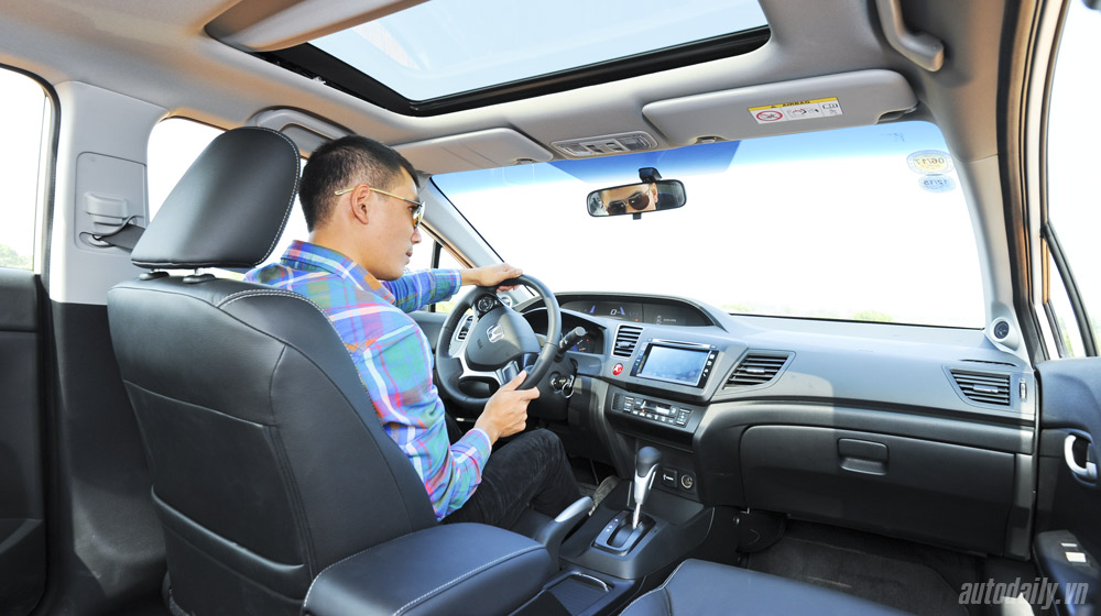Honda Civic 2015 – Càng ngày càng “ngon” Honda Civic 2015 (47).jpg