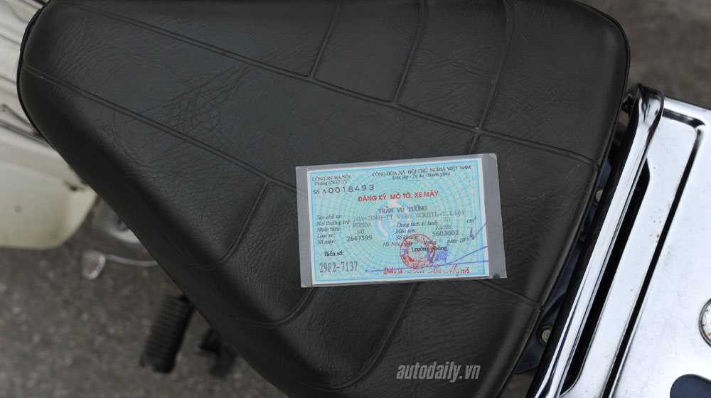 Honda Cub 82 – “Tình yêu còn mãi” Honda-Cub-82-(2).jpg