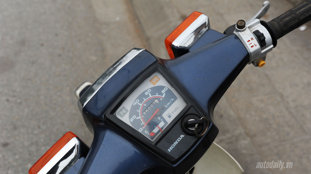 Honda Cub 82 – “Tình yêu còn mãi” Honda-Cub-82-(3).jpg