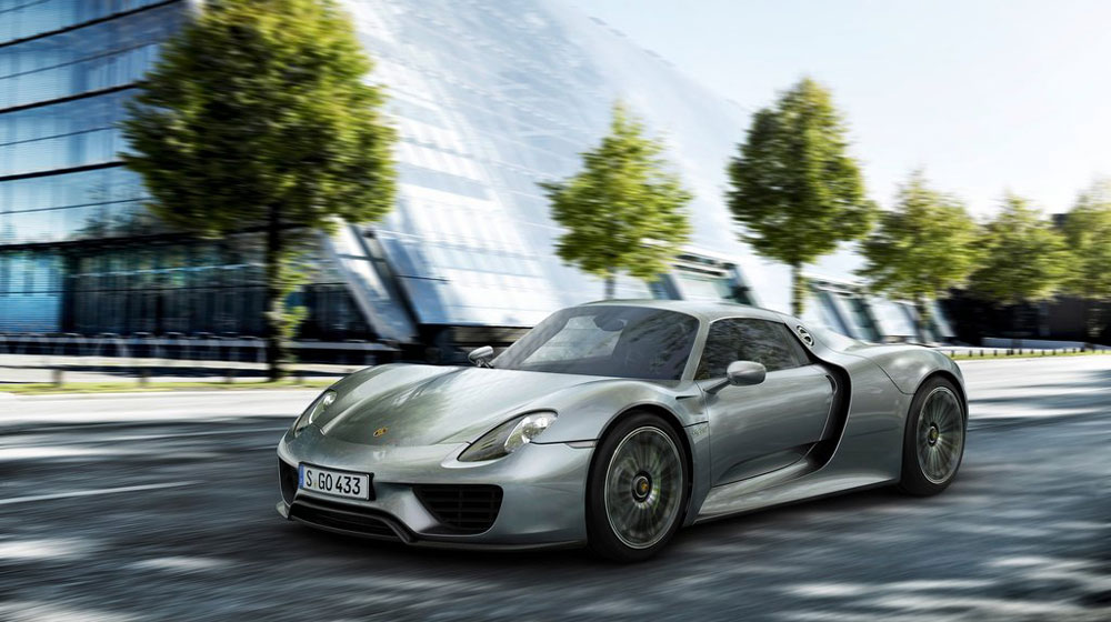 Macan giúp Porsche thắng lớn tại Mỹ năm 2014 Porsche-918_Spyder_2015.jpg