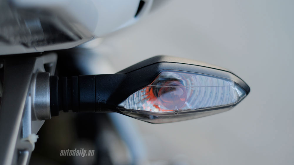 90 triệu đồng, nên chọn Yamaha FZ-S hay Bajaj Pulsar 200ns? bajaj pulsar (28).jpg