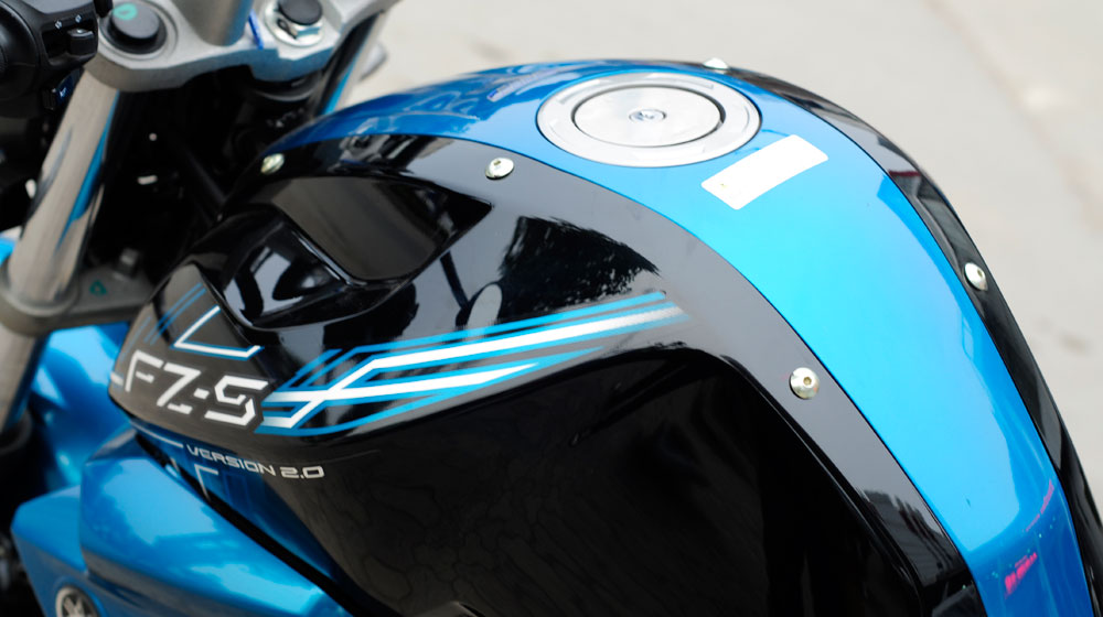 90 triệu đồng, nên chọn Yamaha FZ-S hay Bajaj Pulsar 200ns? yamaha fz-s (11).jpg