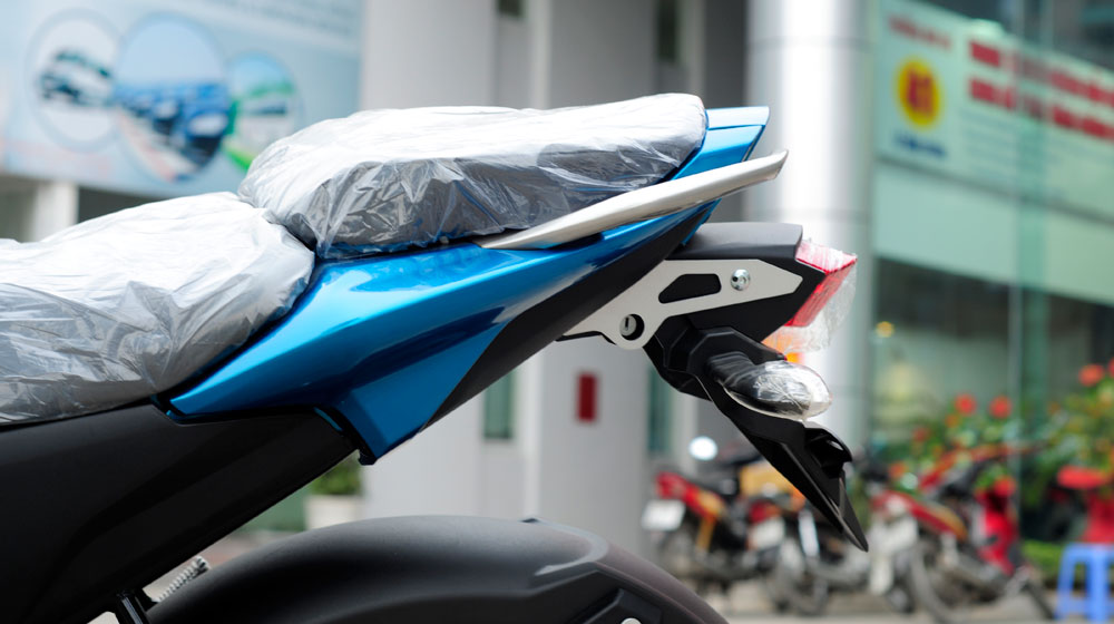 90 triệu đồng, nên chọn Yamaha FZ-S hay Bajaj Pulsar 200ns? yamaha fz-s (6).jpg