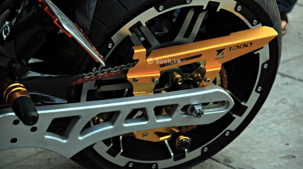 Kawasaki Z1000 độ 