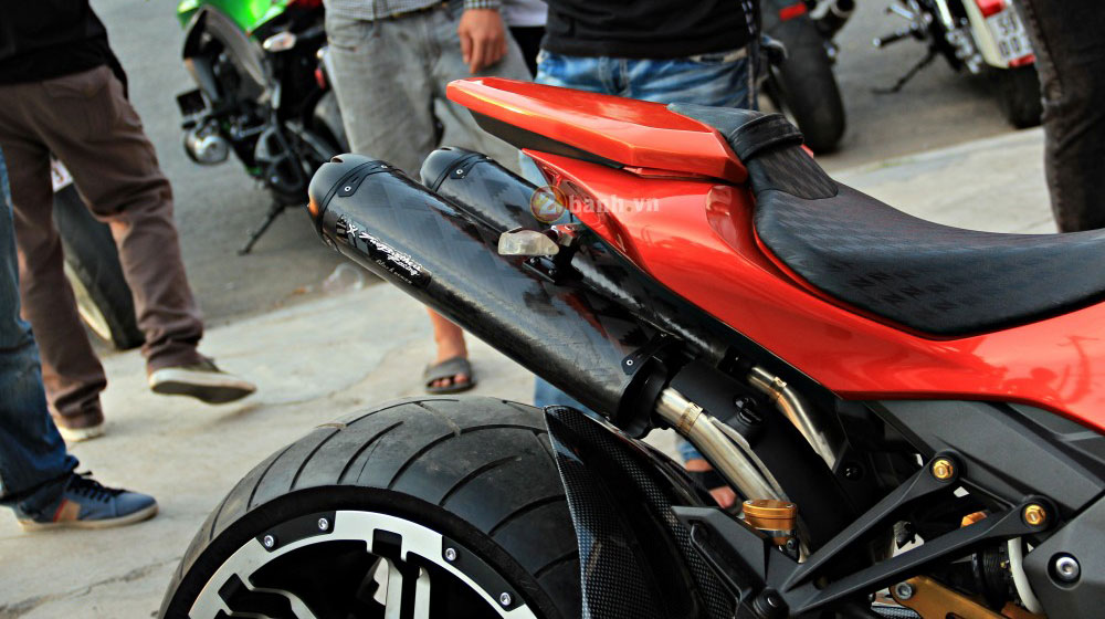 Kawasaki Z1000 độ 