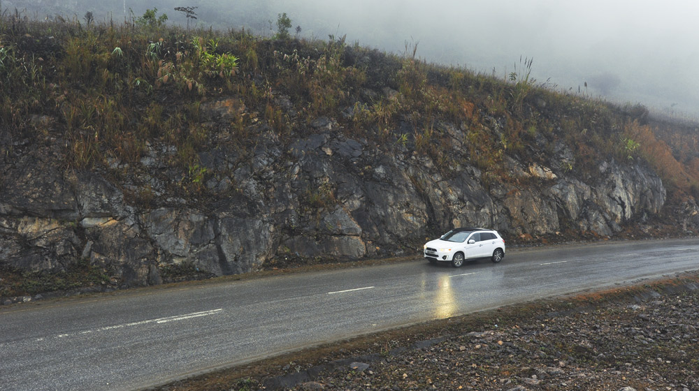 Outlander Sport trên cung đường cảm xúc Mitsubishi Outlander Sport 2015 (26).jpg