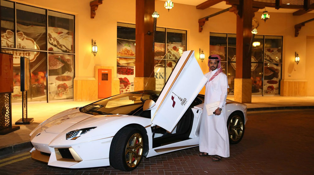 Lamborghini Aventador mạ vàng độc đáo tại Dubai lamborghini aventador ma vang (1).jpg